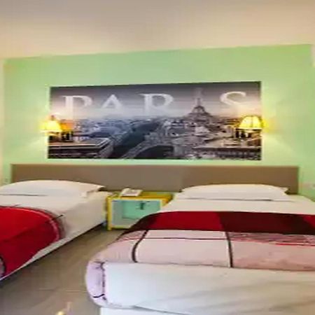 Dewarna Hotel Arifin Bunul Exterior photo
