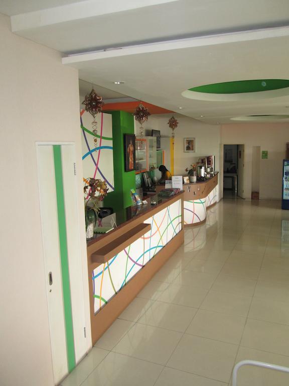 Dewarna Hotel Arifin Bunul Exterior photo