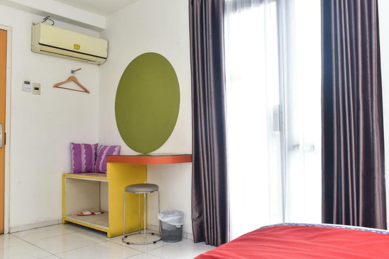 Dewarna Hotel Arifin Bunul Exterior photo