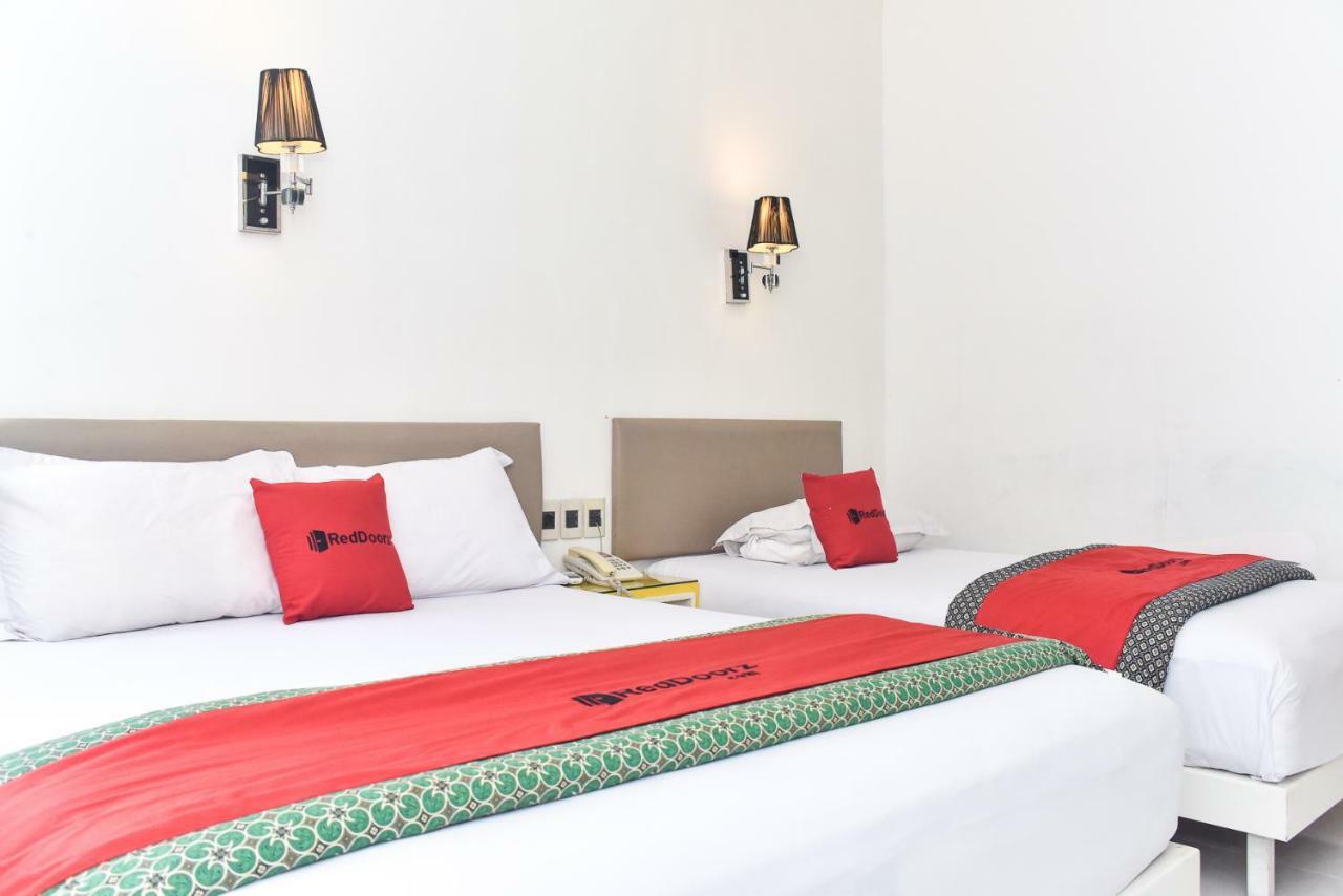 Dewarna Hotel Arifin Bunul Exterior photo